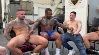 massive muscle jerking