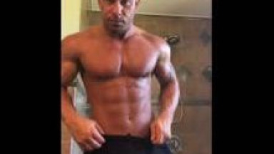 Hot Muscled Tristan solo