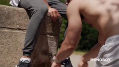 Two friends have bb sex