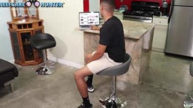 Good job for Str8 guy