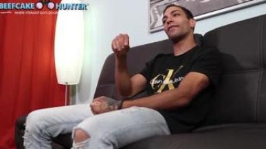 Blowjob fot hot str8 man