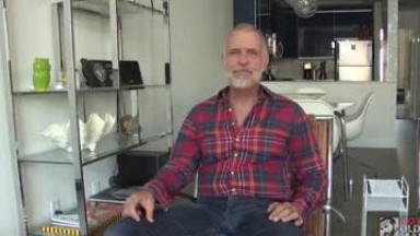 Older daddy jerks off