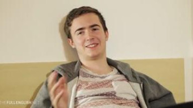 Two buddies jerk off together