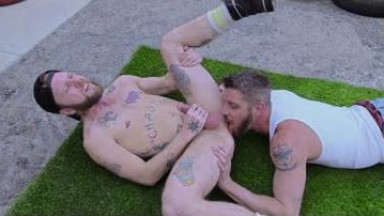 Beaux Morgan & Johnny Ford - trash yard sex