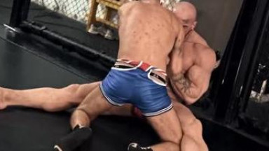 JULIUS vs GITANO SILVA