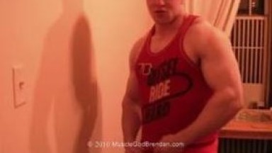 Brendan Skinny posing
