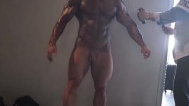Nude Bodybuilder